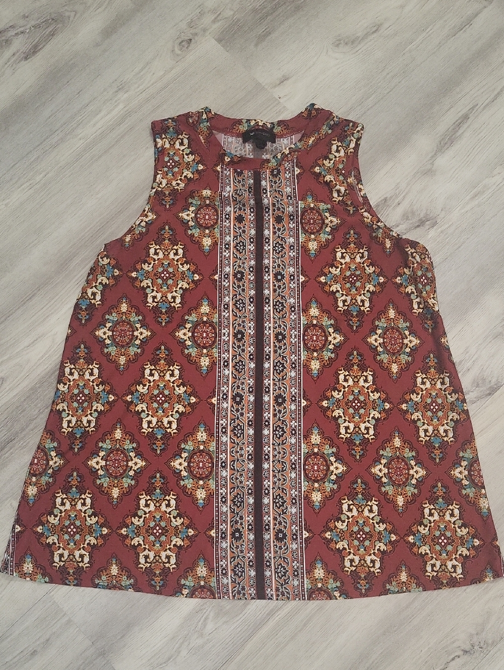 AB Studio Rust Tile-Print Sleeveless Tank